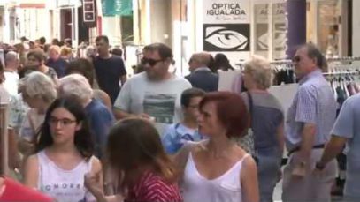 Debut de la Botiga al Carrer d’Igualada al passeig Verdaguer amb una cinquantena de parades