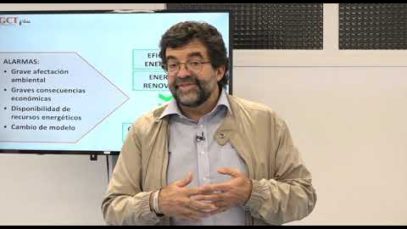 L’expert José Enrique Vázquez parla del canvi climàtic amb els alumnes de FEDAC Manresa