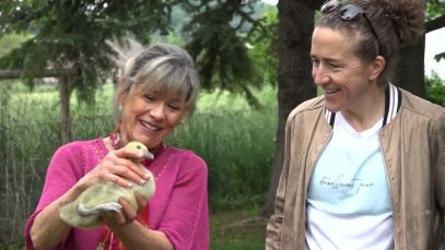 L’esportista Núria Picas visita Gurb i comparteix poble i taula amb Mari Pau Huguet i Pep Picas. Són família?